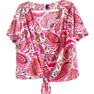 ⭐️ Pink and White Paisley Flutter Sleeve Blouse with Tie Front